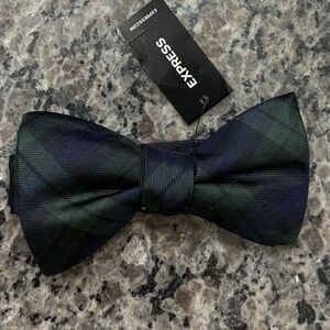 Express Men's Green & Blue Bow Tie Brand New MSRP $40 For Formal Suit